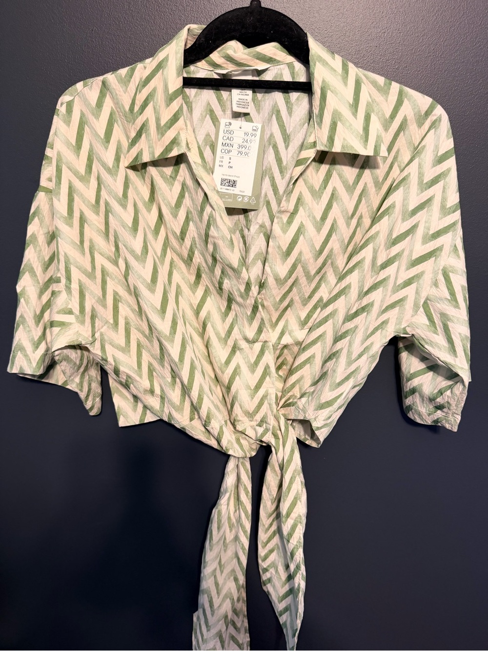 NWT H&M Chevron Tie-Front Women's Top